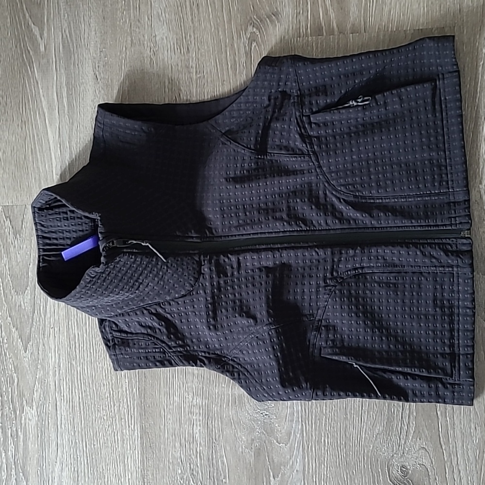Lululemon Water-Repellent Fleece Hiking Vest Size 8